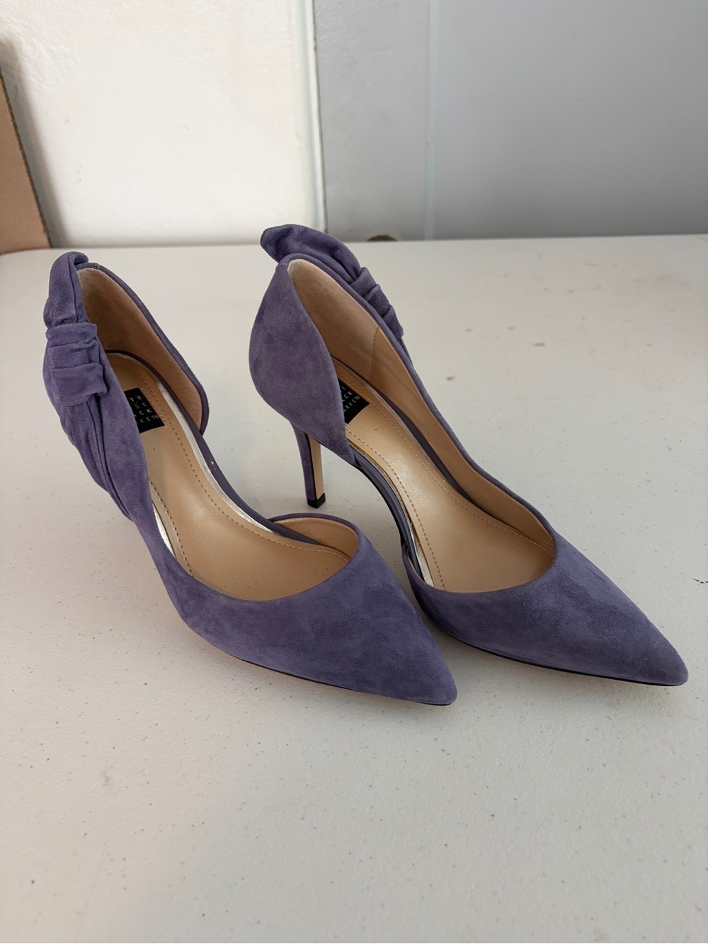 White House Black Market Lavender Suede Pointed-Toe D'Orsay Heels